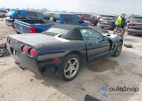 2003 Chevrolet Corvette from USA, damaged, VIN 1G1YY32G235128392